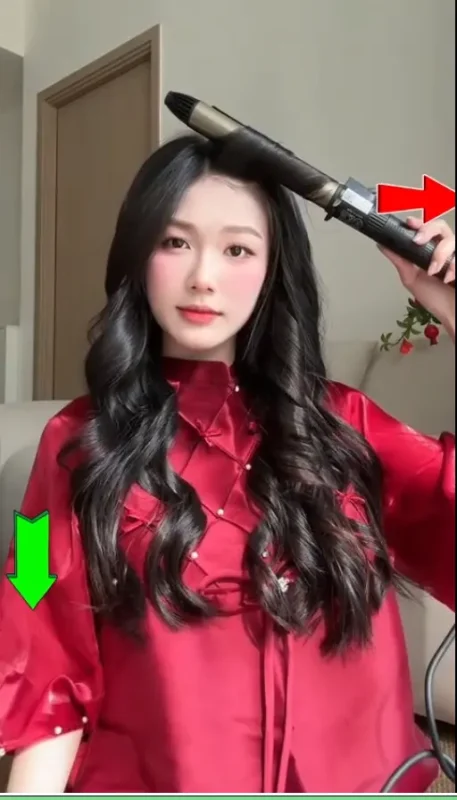 Máy uốn tóc xoăn Koremi